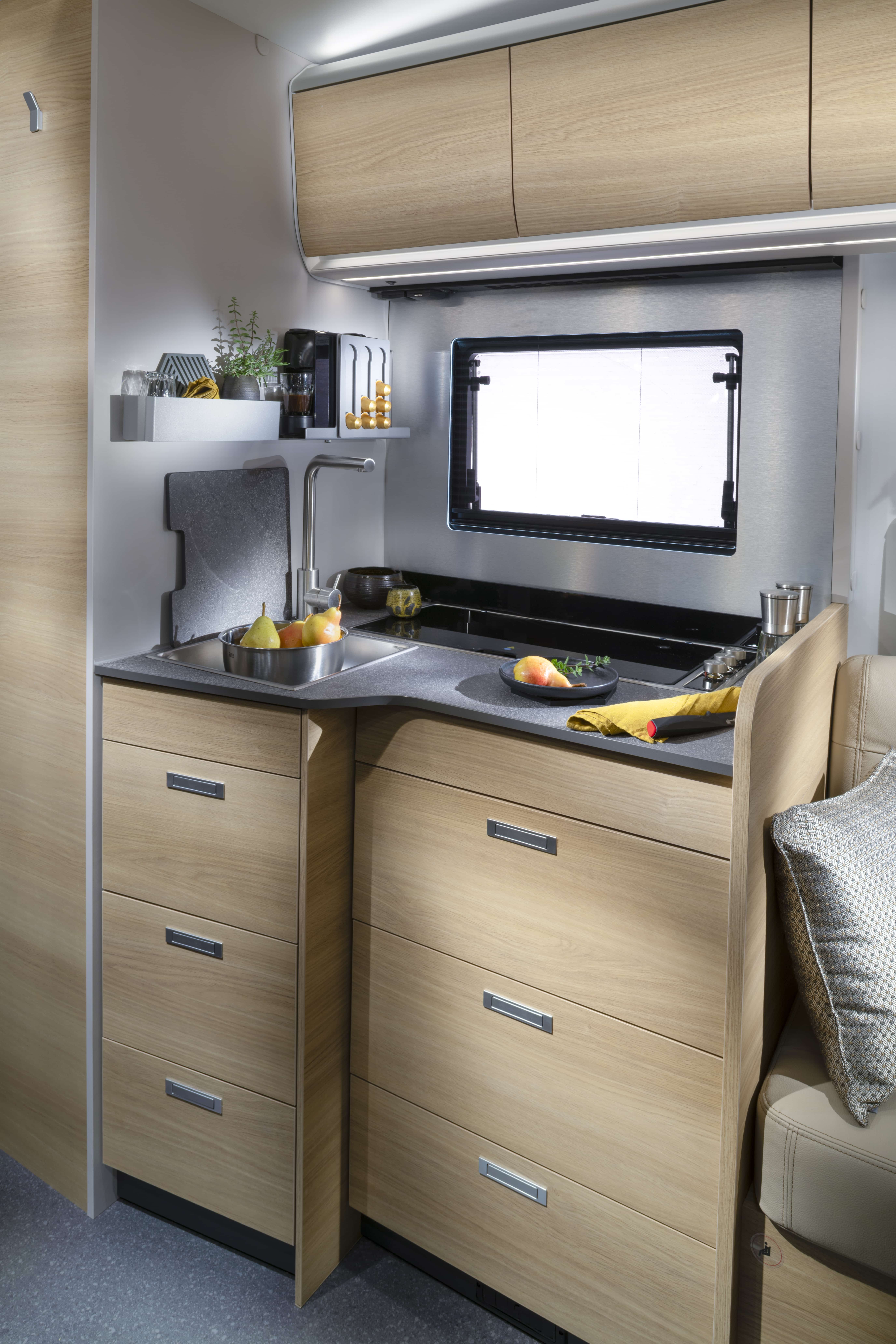 3104-coral-select-670-dl-kitchen-dsc-1190
