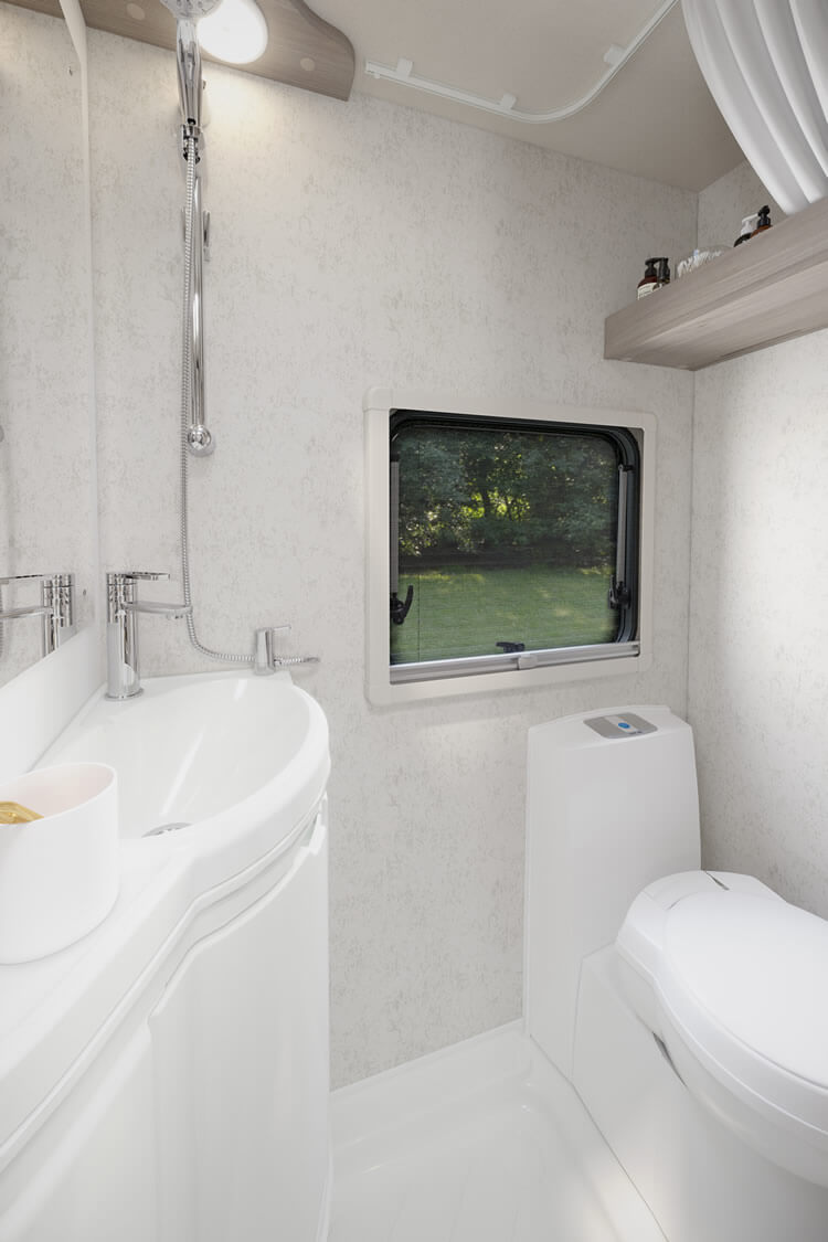 2026_challenger_390_washroom