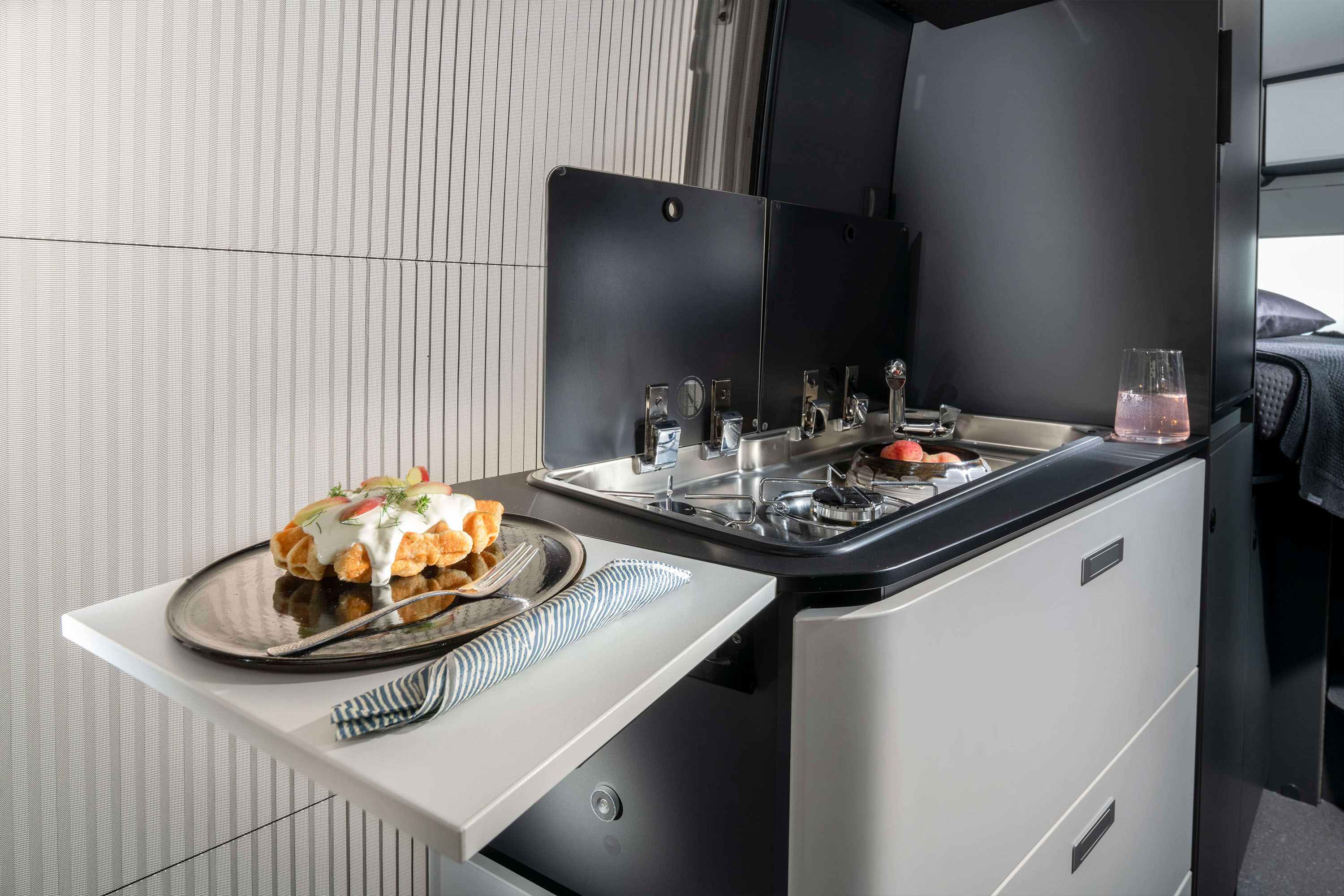 1828-twin-supreme-640-slb-kitchen-bc8-9531