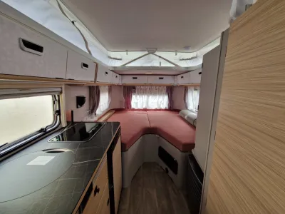 2025 Eriba Touring 530