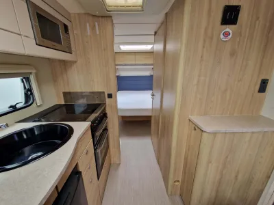 2016 Elddis Chatsworth 550