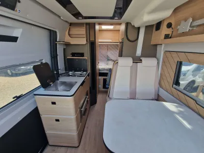 2026 Dreamer Campervan Xl Select