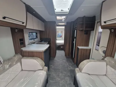 2026 Buccaneer Skyliner Commodore