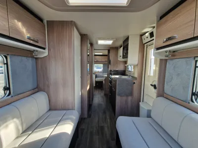 2026 Swift Challenger 590