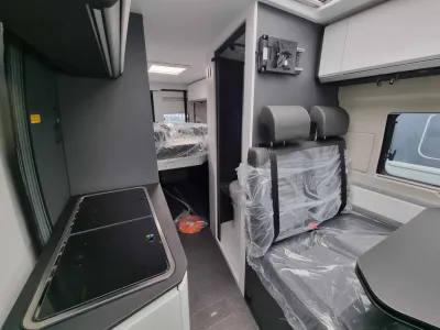 2025 Adria Twin Supreme 640 Sgx