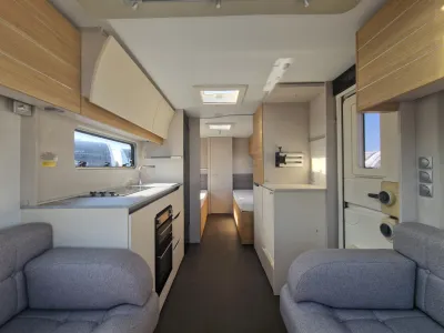 2022 Adria Adora Seine