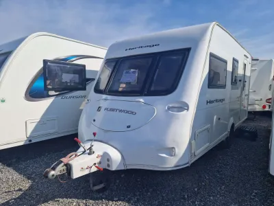 2008 Fleetwood Heritage 490/2
