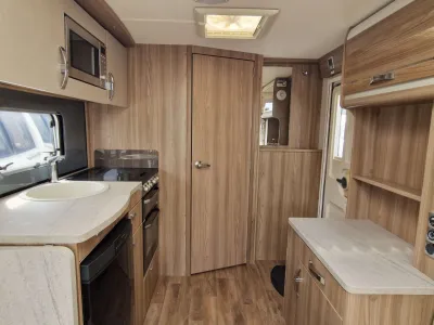 2016 Swift Challenger Evo 480