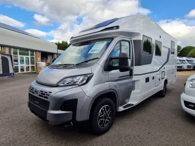 2027 Adria Matrix Select 670 DC