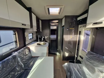 2026 Swift Trekker 584