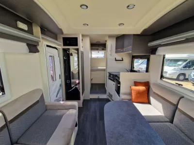 2021 Chausson Titanium Prem 720