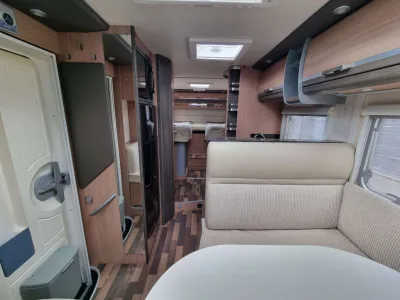 2012 Knaus Sky Ti 700 Meg