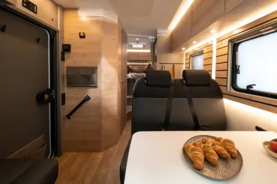 2027 Elddis Whirlwind Gt 74ds