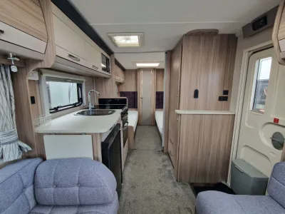 2021 Coachman Acadia 565