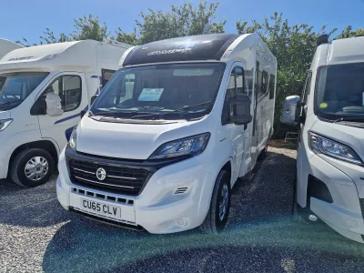2015 Swift Rio 320