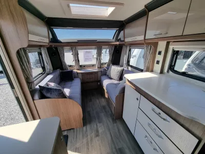 2021 Coachman Laser 675