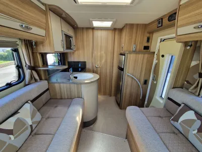 2012 Swift Bessacar E572