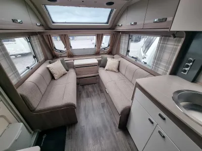 2023 Swift Challenger 650 Se