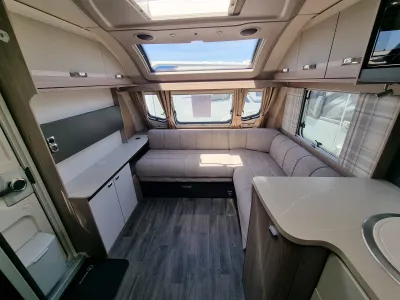 2025 Swift Grande Challenger 560l