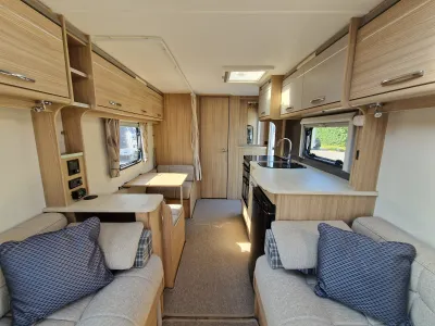 2016 Coachman Vision Design 520