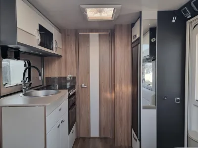 2022 Swift Conqueror 560