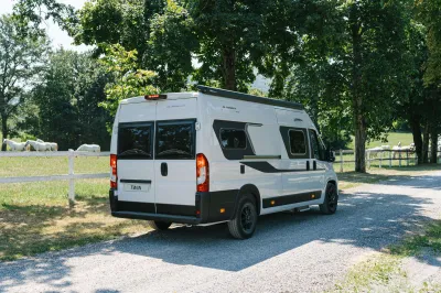 2027 Adria Twin Select 640 SLB