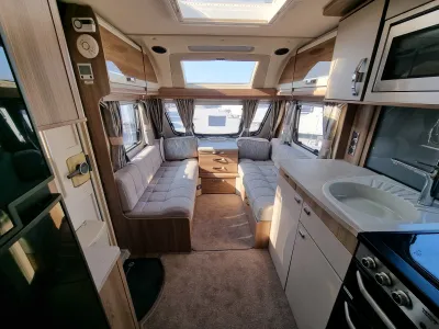 2015 Swift Challenger 645 Se