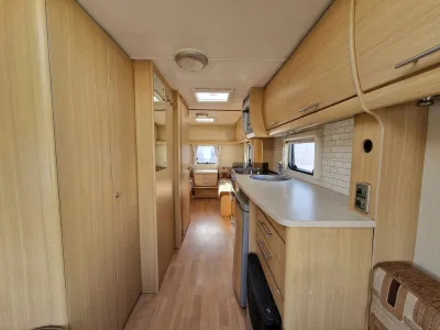 2008 Abbey Vogue 2 650