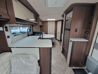 2027 Coachman Lusso 3