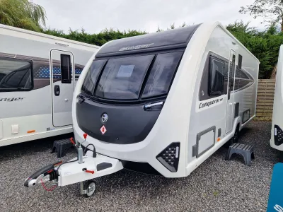 2027 Swift Conqueror 580
