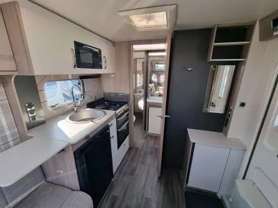 2023 Swift Challenger 560 Se