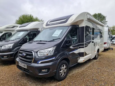 2023 Swift Voyager 564