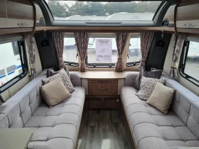 2023 Coachman Vip 520