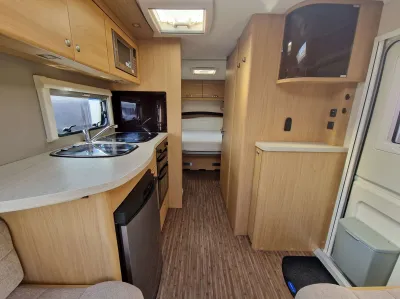 2014 Compass Omega 550