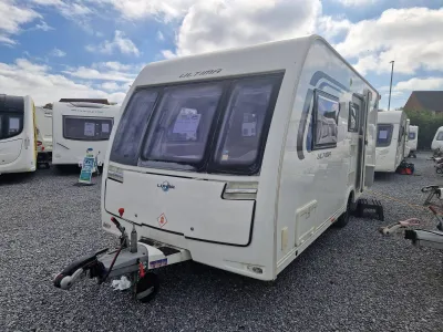 2016 Lunar Ultima 524