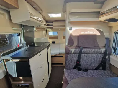 2026 Malibu Van 540 DB