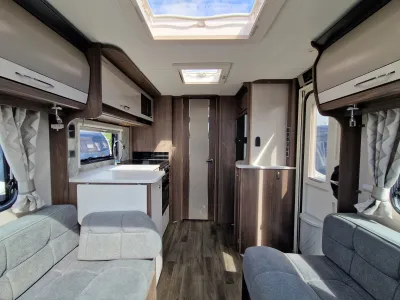 2022 Coachman Laser 665