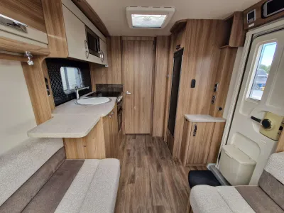 2021 Swift Challenger 650