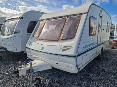 2002 Abbey Aventura 318